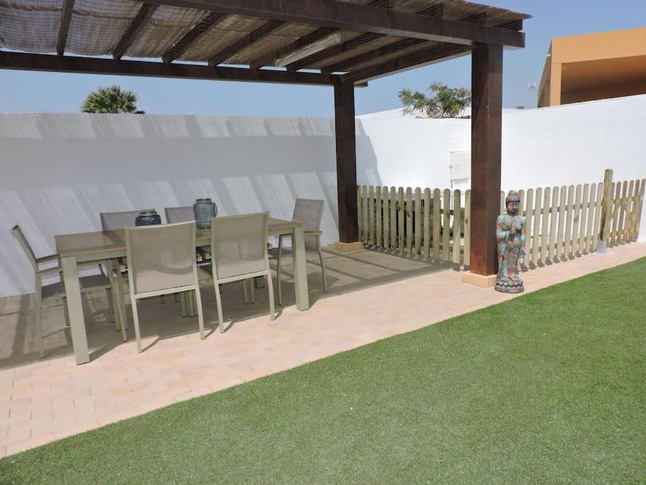 Villa Ventura - Piscina Climatizada & Aire Acondicionado Caleta De Fuste Exteriör bild
